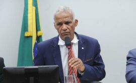 Imagem da notícia Comissão aprova projeto que institui orçamento impositivo nos municípios